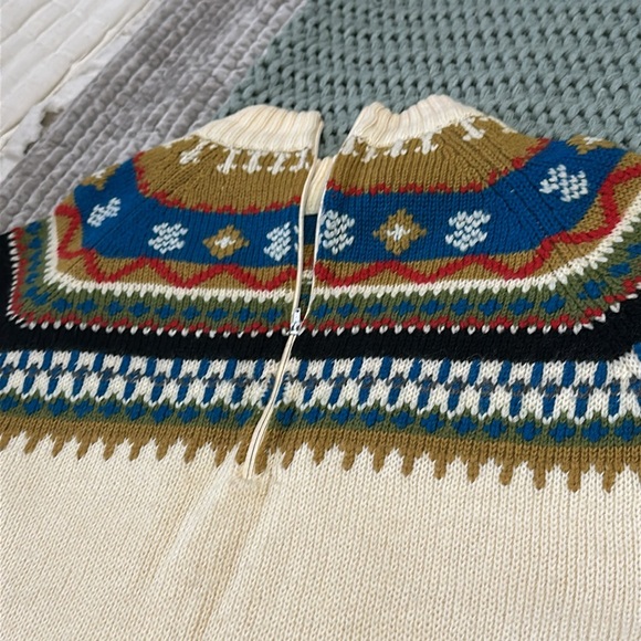 1970’s Vintage sweater 1/2 zip - Picture 2 of 8